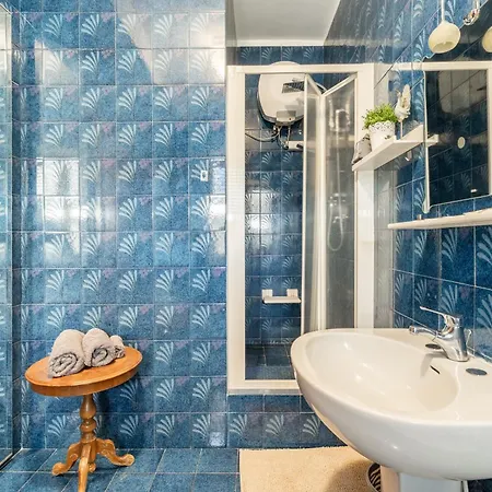 Colombo Penthouse Wi Fi Netflix Ac Pensión Roma
